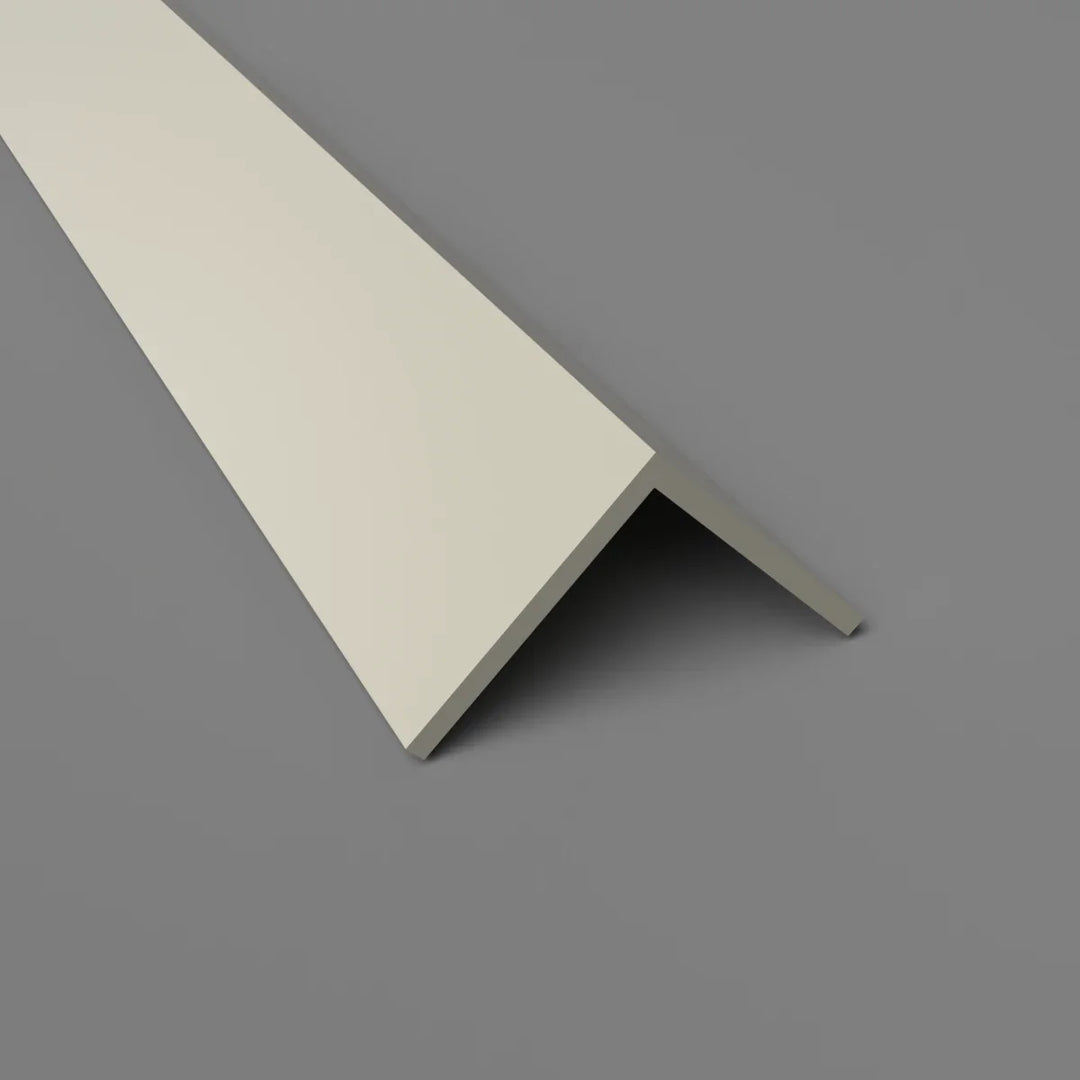 Profil d’angle en PVC ivoire - Largeur 25 mm, élégant et durable