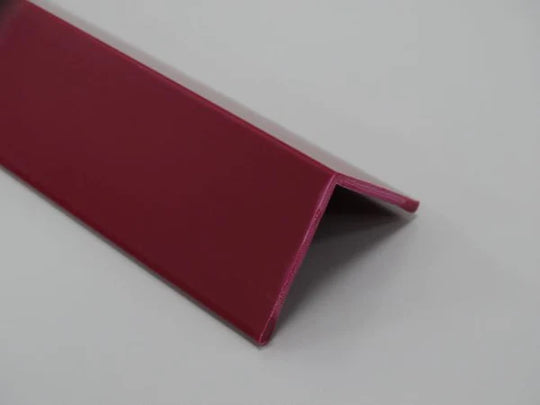 Profil d'angle en PVC Violet 25mm